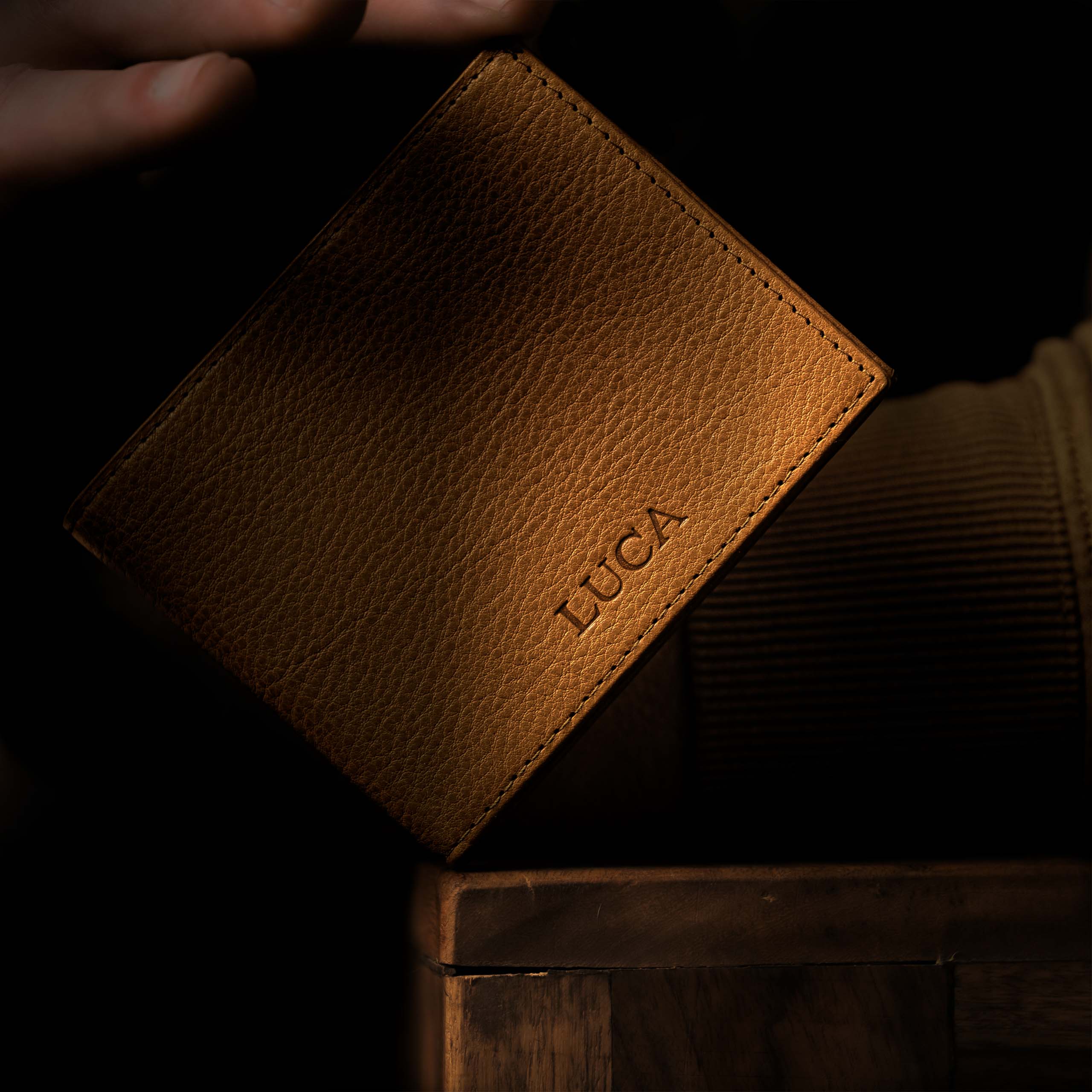 Kleines Portemonnaie ohne Münzfach aus Vacchetta Faggio Leder